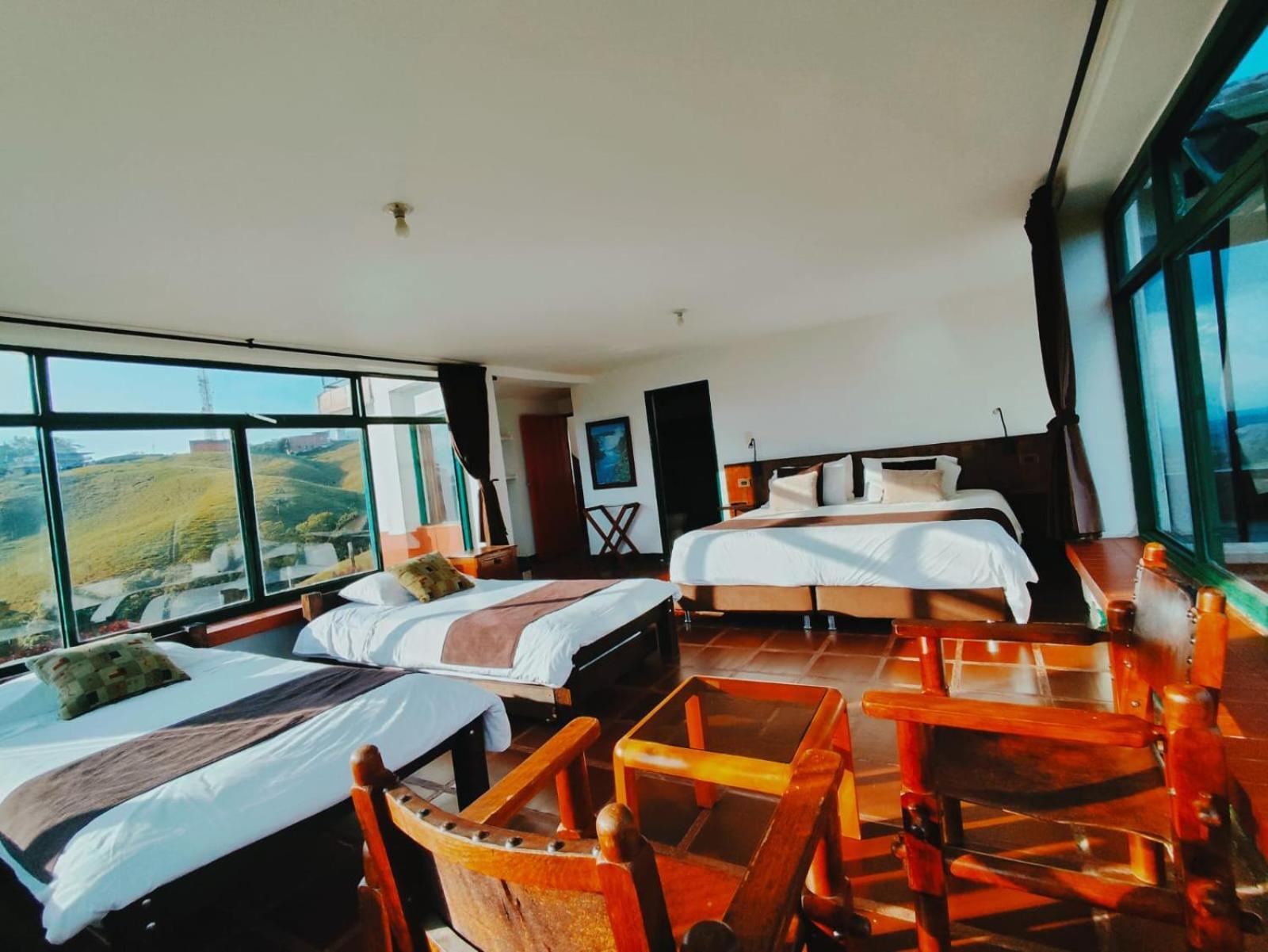 Sierra Morena Hotel フィランディア エクステリア 写真