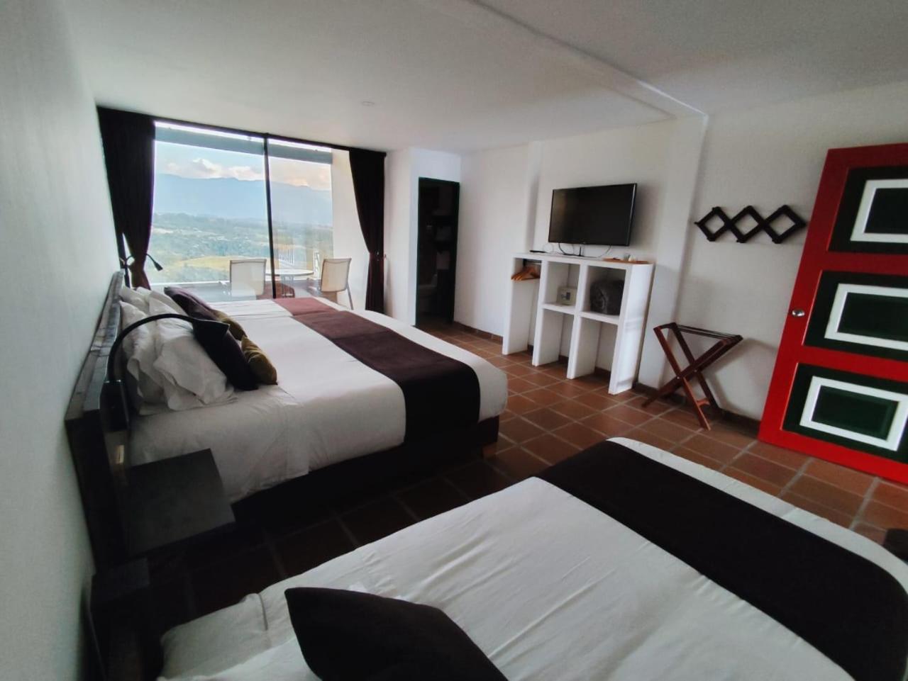 Sierra Morena Hotel フィランディア エクステリア 写真
