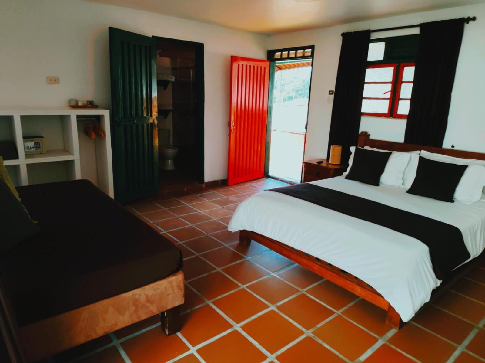 Sierra Morena Hotel フィランディア エクステリア 写真