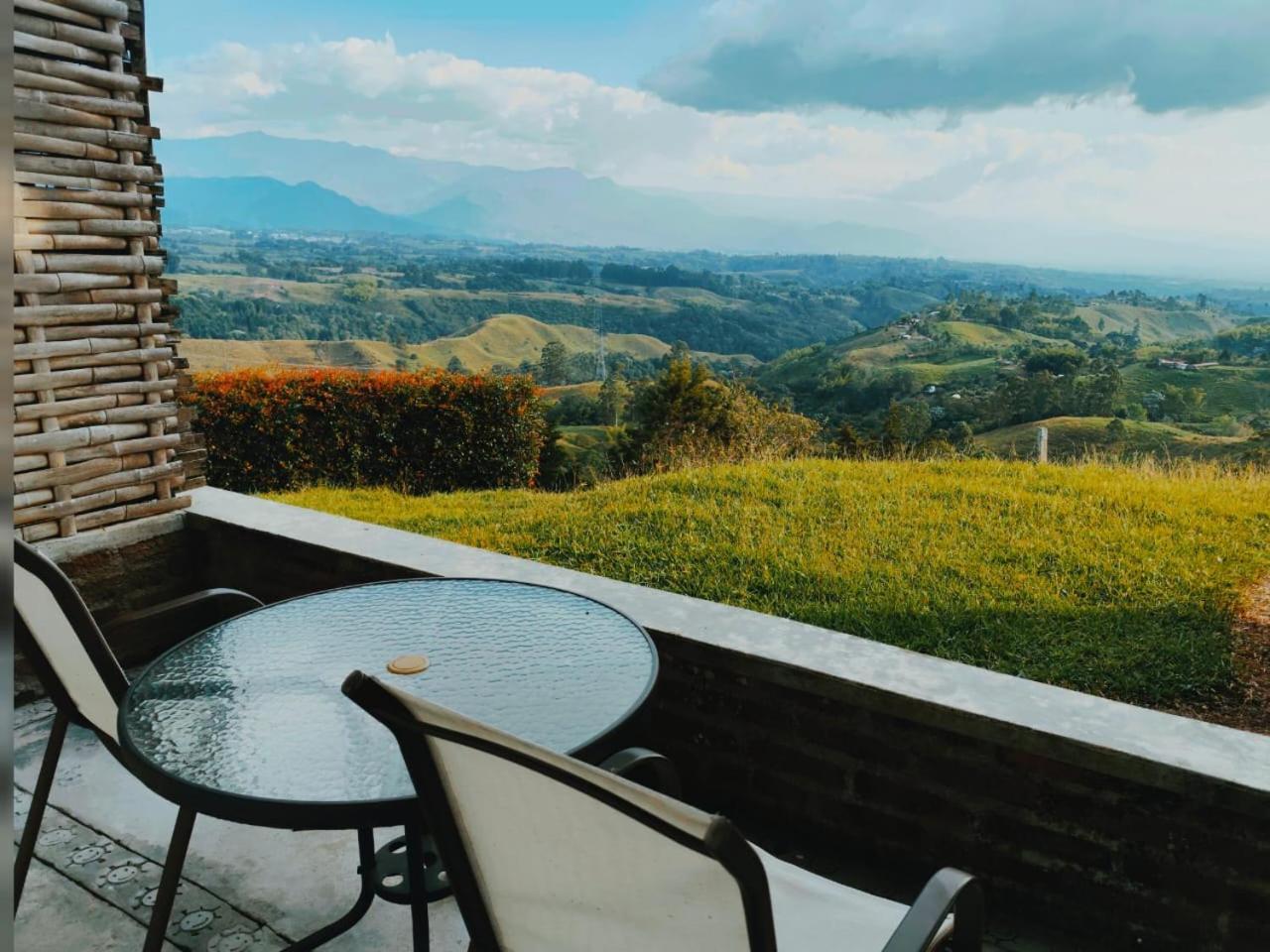 Sierra Morena Hotel フィランディア エクステリア 写真