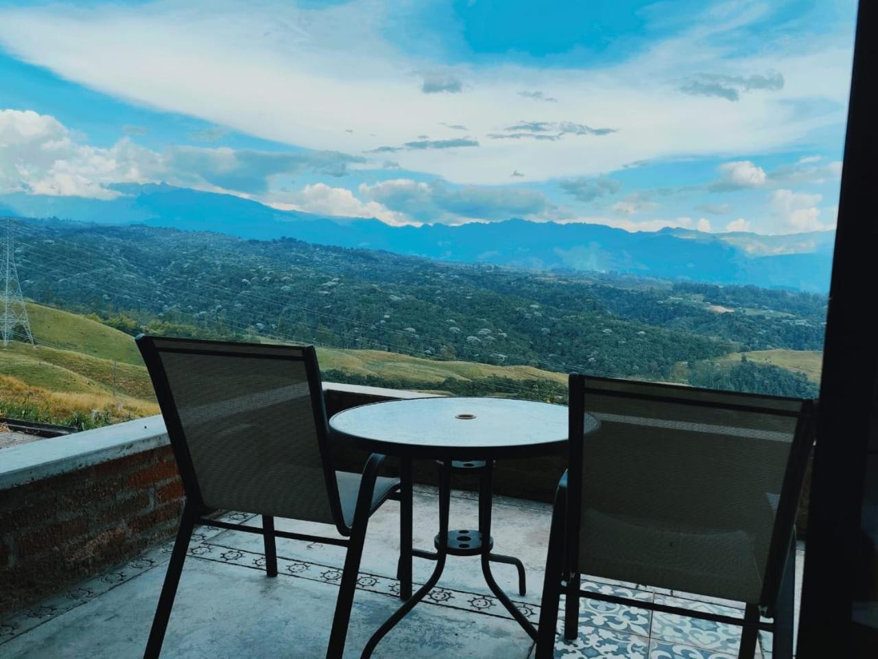 Sierra Morena Hotel フィランディア エクステリア 写真